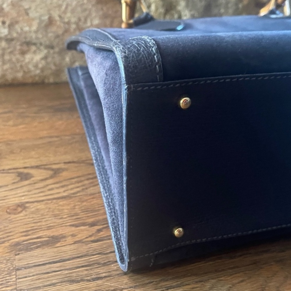 Gucci vintage Navy Suede Tote with Bamboo Handles - Picture 4 of 16